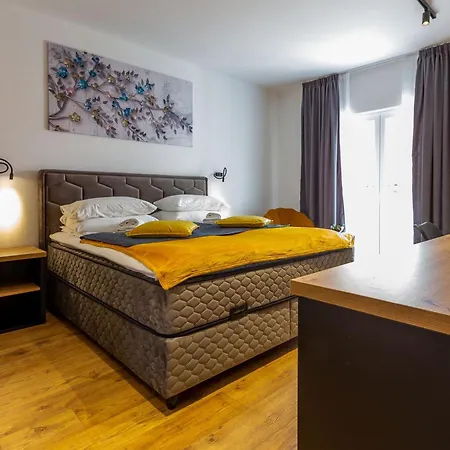 2m Exclusive With Balcony Apartamento *